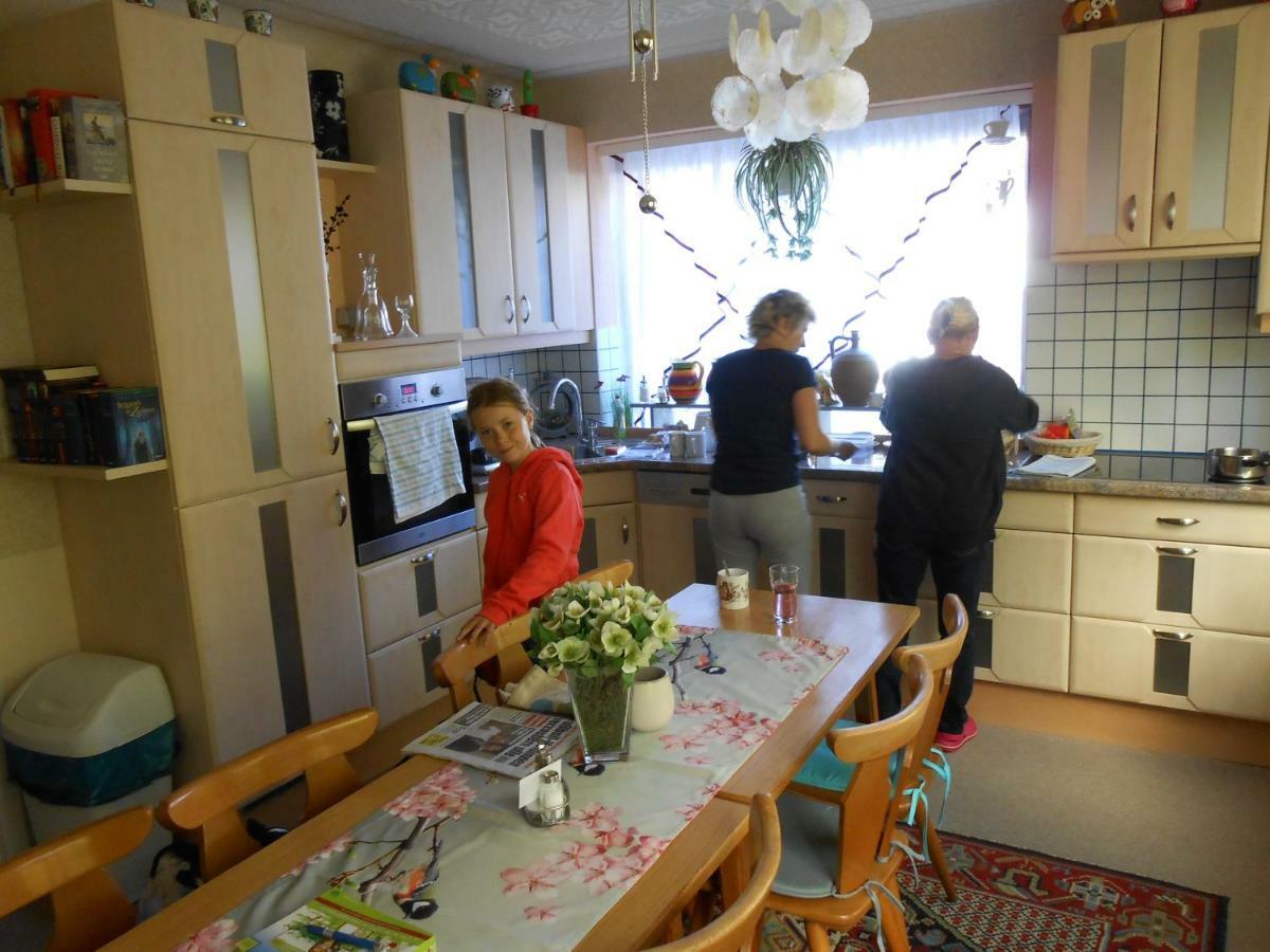Pension Gierlinger Aflenz Kurort Exteriör bild